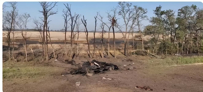 Có rất ít video cho thấy Quân đội Ukraine phá hủy trang thiết bị của Quân đội Nga, thay vào đó là rất nhiều hình ảnh Quân đội Nga phá hủy trang thiết bị của Quân đội Ukraine lại xuất hiện. Ít nhất 20 xe tăng T-72M1 (nhận của Ba Lan), xe tăng T-64, xe chiến đấu BMP-1 của Ukraine, đã bị quân Nga phá hủy.