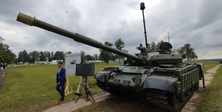 Mặc dù xe tăng T-62 vẫn thiếu các tính năng hiện đại như kính ngắm ảnh nhiệt, được thấy trên tất cả các xe tăng hiện tại của Nga. Ưu điểm chính của T-62M là nó có thể được sử dụng bởi những binh lính mới được tuyển dụng, mà không cần đào tạo hoặc kinh nghiệm đáng kể.