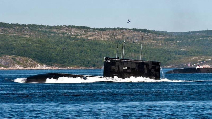 Hiện tại vẫn chưa biết tàu ngầm Novorossiysk của Hải quân Nga, đang ở vị trí nào; nhưng theo đánh giá về thời điểm con tàu này đi qua eo biển Gibraltar, đích đến của nó sẽ tiếp cận bờ biển của Syria.