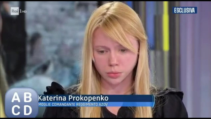 Vợ của chỉ huy Tiểu đoàn Azov Denis Prokopenko là Katerina Prokopenko nói trong một cuộc phỏng vấn rằng, Ngày lễ tình nhân 14/2 trước khi xung đột nổ ra rất cảm động, khi cô và chồng cô, Denis Prokopenko ở bên nhau ngay tại Mariupol, mọi thứ đều tràn đầy hạnh phúc; nhưng 10 ngày sau chiến tranh bùng nổ.