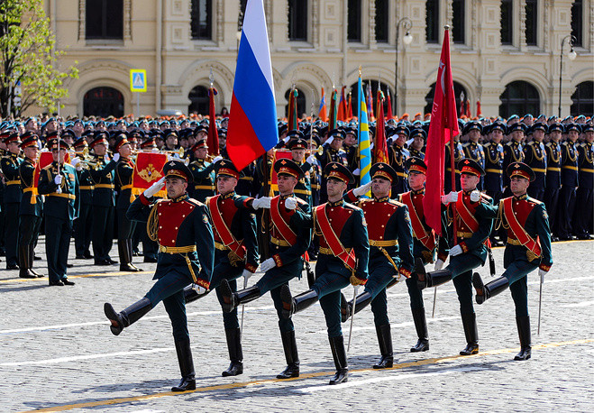 Tuyên bố của Bộ Tổng tham mưu Ukraine cho biết: “Theo thông tin có được, công tác tuyên truyền liên tục được thực hiện, bởi các thành viên của Lực lượng vũ trang Liên bang Nga chỉ ra rằng, cuộc xung đột này phải kết thúc vào ngày 9/5/2022.