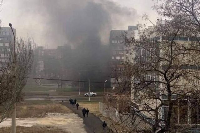 Truyền thông Nga dẫn lời các quan chức quốc phòng nước này cho biết, hành lang từ Crimea về phía bắc, đi qua Kherson, một thị trấn quan trọng ở miền nam Ukraine, đã bị quân đội Nga đánh chiếm, và sau đó nối với thành phố chiến lược quan trọng Mariupol, và cuối cùng là kết nối với khu vực Donbas “độc lập”.