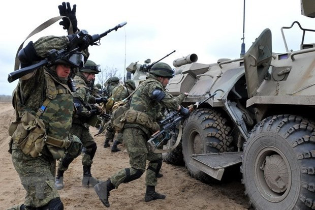 Theo các nguồn tin của Israel, nhà chức trách nước này thông báo, nhanh chóng sơ tán công dân Israel khỏi Ukraine, sau khi cơ quan tình báo Mossad của Israel có thông tin rằng, một cuộc xung đột vũ trang trong khu vực, sẽ có thể bắt đầu vào tuần tới.