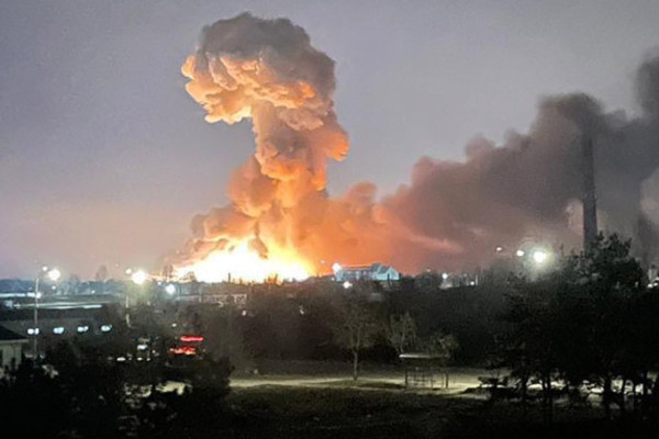 Như vậy, dù cuộc xung đột giữa Nga và Ukraine có kéo dài thêm, sẽ rất khó để có thể kết thúc bằng một chiến thắng tuyệt đối cho bất cứ bên nào. Chỉ có đàm phán, mới là con đường dễ nhất và ít tổn thất nhất, dành cho Nga và Ukraine nói riêng, cũng như châu Âu và thế giới nói chung.