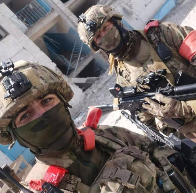 Ở cả hai bên chiến tuyến giữa Kherson và Nikolayev, Quân đội Ukraine đã phát động các cuộc tấn công ở nhiều địa điểm, cố gắng chiếm một số khu vực do Nga chiếm đóng, để đạt được mục tiêu của cái gọi là cuộc phản công Kherson.
