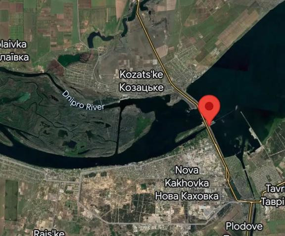 Ngoài việc phát hiện quân đội Nga "mai phục" ở Kherson, Ukraine còn phát hiện ở hữu ngạn sông Dnepr giáp Kherson, các đơn vị tinh nhuệ của Nga cũng đã bố trí ở các vị trí, có thể hỗ trợ trực tiếp cho các hoạt động quân sự của Nga tại khu vực Kherson bên bờ trái.