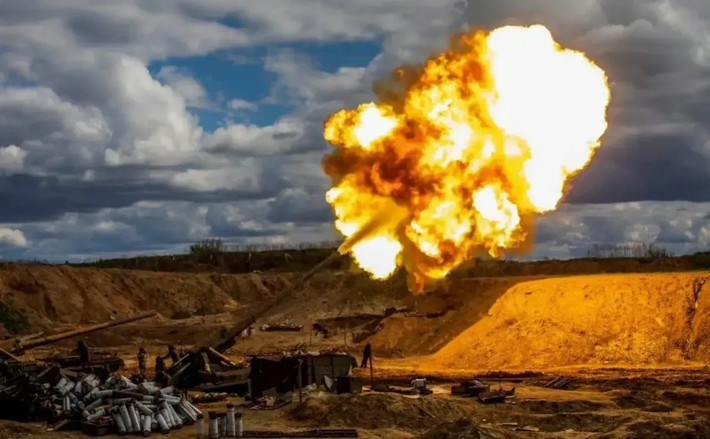Do lực lượng pháo binh Ukraine ở khu vực Donbas rõ ràng là thua kém về tầm bắn và số lượng, nên số pháo của Quân đội Nga được trang bị, đã thu được rất nhiều thành quả; dù có điểm yếu là tần suất bắn và tốc độ phản pháo chậm.