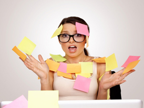 Suy giảm trí nhớ: Đây là hậu quả tất yếu của việc suy giảm hoạt động của não bộ. Tỉ lệ suy giảm trí nhớ ở những người có thói quen thức đêm thường cao gấp 5 lần so với những người bình thường khác. Ảnh: marrybaby