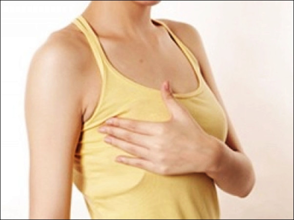 Nếu bạn có một khối u, làm thế nào để biết đó là triệu chứng của ung thư vú? Khối u ở vú không có nghĩa là bạn đang mắc ung thư vú. Đây có thể là triệu chứng của u nang, nhiễm trùng hoặc khối u lành tính. Nếu có dấu hiệu bất thường, tốt nhất bạn nên đi kiểm tra y tế càng sớm càng tốt.