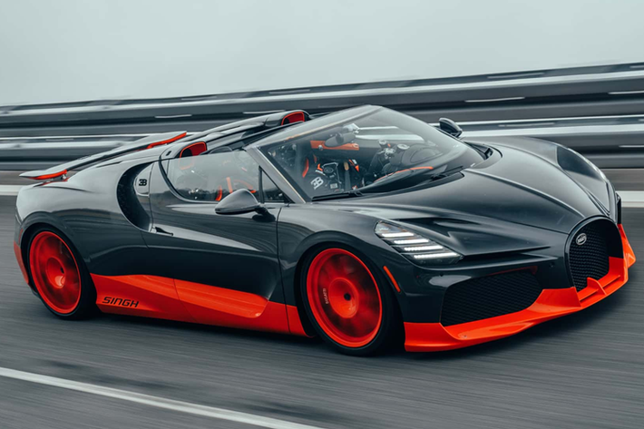 Được biết, tốc độ ấn tượng 453,91 km/h trên siêu xe Bugatti Mistral mà tay đua đạt được vào ngày 9/11/2024 vừa qua cao hơn 34 km/h so với tốc độ tối đa chính thức của Bugatti W16 Mistral sản xuất giới hạn.