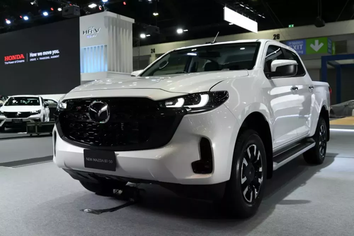 Hiện chưa rõ sau Thái Lan, mẫu xe bán tải này có quay trở lại thị trường Việt Nam hay không. Từ hồi tháng 5/2024, BT-50 đã lặng lẽ biến mất khỏi danh mục sản phẩm của Mazda Việt Nam.