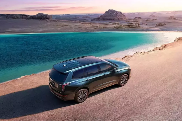 Hiện người dùng có thể đặt hàng tại Trung Quốc với mức giá xe Cadillac XT6 2025 khởi điểm từ 349.900 nhân dân tệ (48.378 USD - tương đương từ 1,14 tỷ đồng). Việc giao hàng dự kiến sẽ bắt đầu vào cuối tháng này.