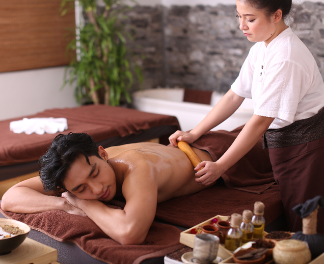 5. Áp dụng cách chữa bệnh tự nhiên. Họ rất tín nhiệm cách chữa bệnh tự nhiên như bằng nước khoáng và tắm hơi. Thuỷ liệu pháp có nhiều lợi ích giảm stress, làm cho da mềm mại. Người Nhật dùng thức ăn để làm thuốc chữa bệnh. Những sản phẩm dưỡng da của Nhật đều được chiết xuất từ thiên nhiên hoặc các chất hữu cơ.