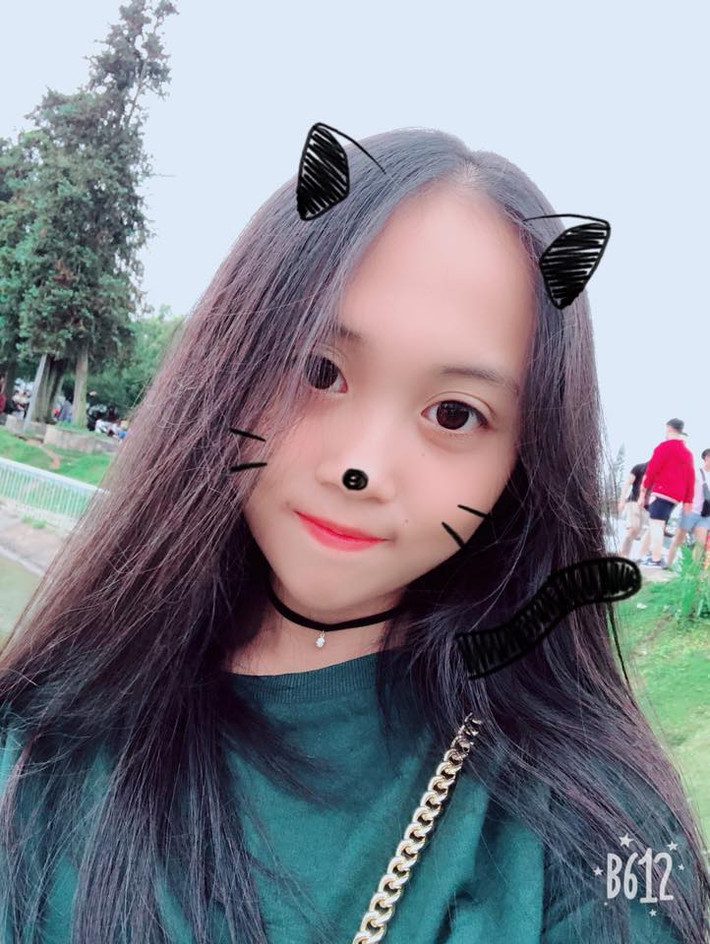 Từ một cô bé mũm mĩm ngày nào, Nghi Phương giờ đã ra dáng một thiếu nữ xinh đẹp.
