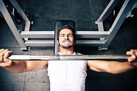 Các chuyên gia sức khỏe khuyến cáo rằng, bạn nên hoạt động thể chất tối đa là 60 phút mỗi ngày và nên chọn bài thể dục phù hợp với thể trọng của mình. Ảnh: Giaoducvietnam.