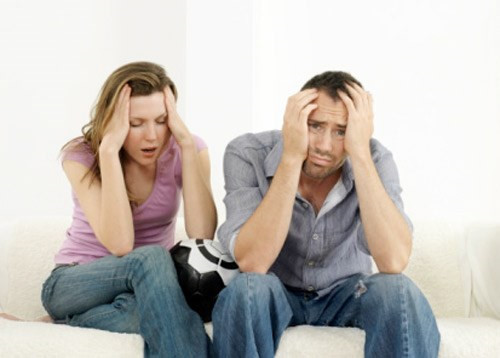 Suy giảm chức năng tình dục. Nếu ăn rau mùi thường xuyên sẽ làm giảm lượng hormone testoterone khiến chất lượng và số lượng tinh trùng giảm hẳn. Đặc biệt khi dùng vào ban đêm thì rau mùi lại càng phát huy tác dụng. Ảnh: Alobacsi.