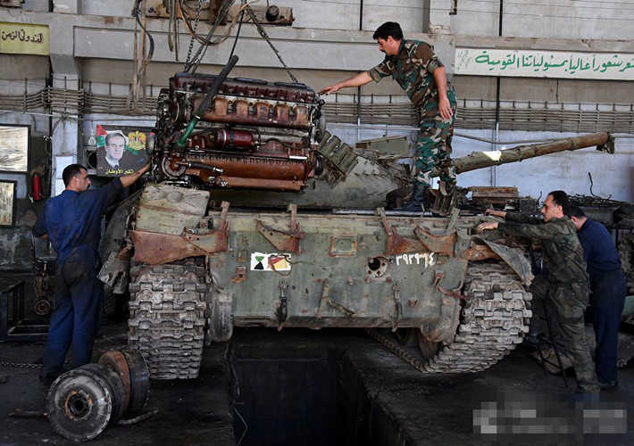 Hàng trăm xe tăng của Quân đội Syria trong quá trình tham chiến bị bắn hỏng, phá hủy. Tất cả chung đều không bị bỏ đi mà nhanh chóng chuyển về nhà máy ở Damascus phục hồi.