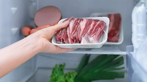Bên cạnh đó, bất kỳ thay đổi nào với khả năng giữ nước của thịt cũng có thể ảnh hưởng đáng kể đến độ mềm và độ mọng của chúng.