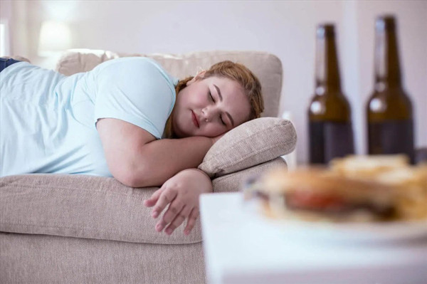 Tiếp đến, men tiêu hóa và dịch mật sẽ được tiết ra thực hiện chức năng tiêu hóa, tạo điều kiện để ruột non hấp thụ dinh dưỡng.