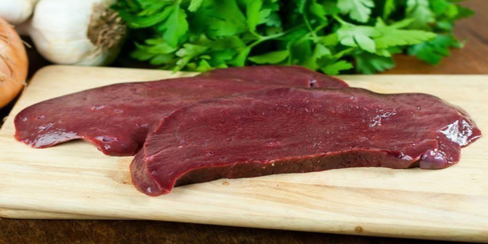 Trong gan cũng có thể chứa nhiều ký sinh trùng như sán lá gan lớn, sán lá gan nhỏ, hoặc có chứa virus gây bệnh. Ảnh: tgdd.