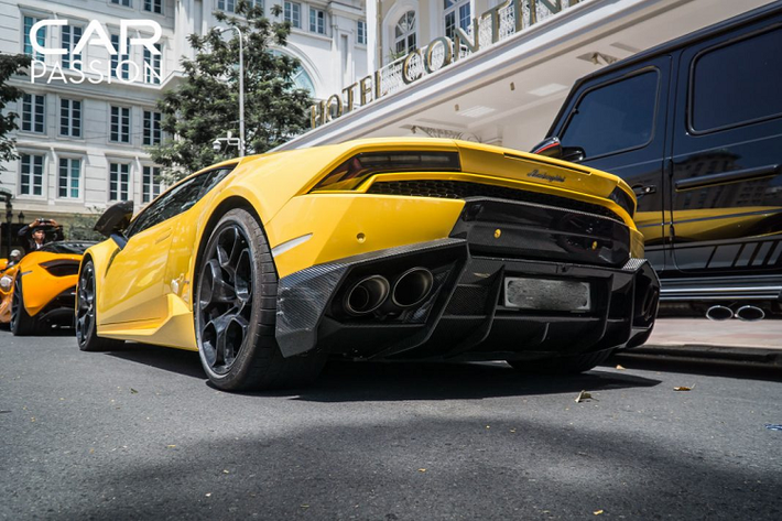Đây cũng chính là chiếc Huracan này cũng chính là chiếc xe dẫn đoàn của hành trình Car Passion năm ngoái với cung đường từ Hà Nội đi Lào Cai sau đó tiến về miền Trung và kết thúc tại Đà Nẵng.