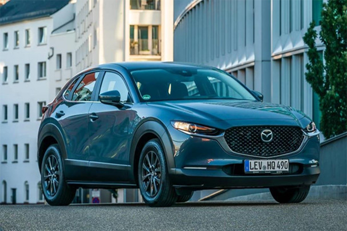 Sau khi xuất hiện hoành tráng tại triển lãm xe Geneva Motor Show 2019 hồi tháng 3, mẫu xe Mazda CX-30 2020 chuẩn bị tới tay khách hàng. Là cầu nối giữa CX-3 và CX-5, CX-30 mới có các bản SE-L, SE-L Lux, Sport Lux, GT Sport và GT Sport Tech.