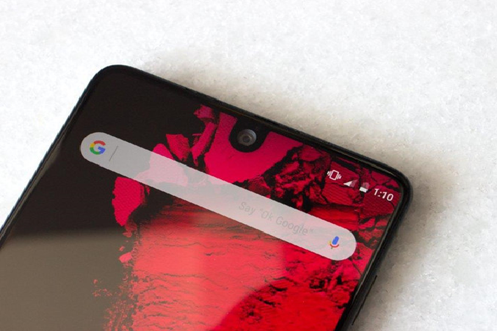 Dự án khởi nghiệp gần đây nhất của Andy có tên Essential, sản xuất các smartphone chạy hệ điều hành Android được thành lập năm 2016. Năm 2017, Essential ra mắt mẫu smartphone PH-1 nhưng có doanh số không tốt và phải giảm giá bán từ 699 xuống 499 USD vào tháng 10/2017. Ảnh: Business Insider.