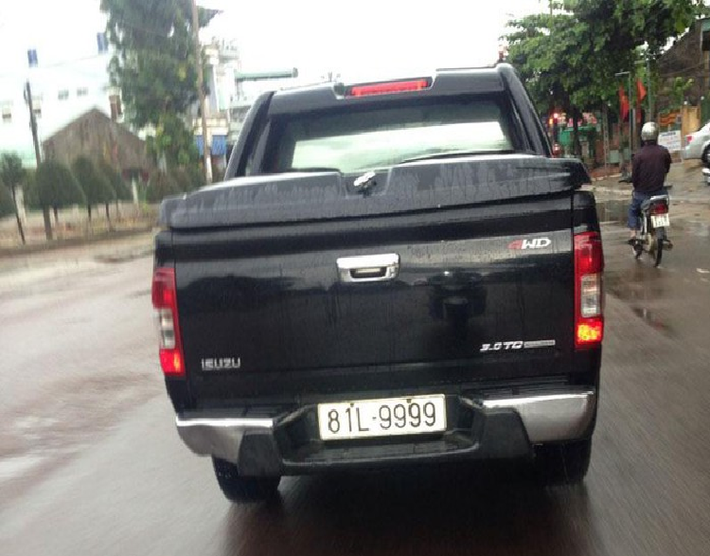 Isuzu D-Max biển "tứ cửu" ở Gia Lai. (Ảnh: Fanpage Biển số đẹp)