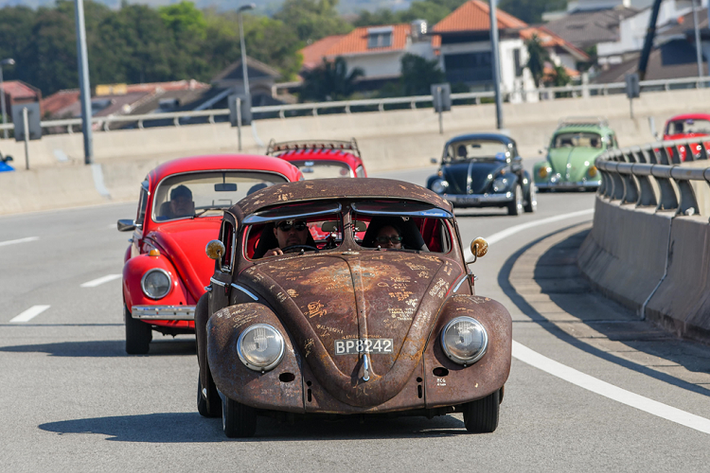 Chưa bao giờ người dân tại đây được chiêm ngưỡng nhiều chiếc Beetle xuất hiện cùng một lúc đến vậy.