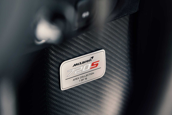 MSO Apex Collection là bộ sưu tập gồm 15 chiếc McLaren 720S phiên bản đặc biệt, được giới thiệu chỉ dành riêng cho thị trường châu Âu. Khách hàng sở hữu những chiếc xe thuộc bộ sưu tập này sẽ được nhận ưu đãi VIP khi tham dự giải đua F1 cũng như được tham gia trải nghiệm sự kiện Pirelli Hot Laps.