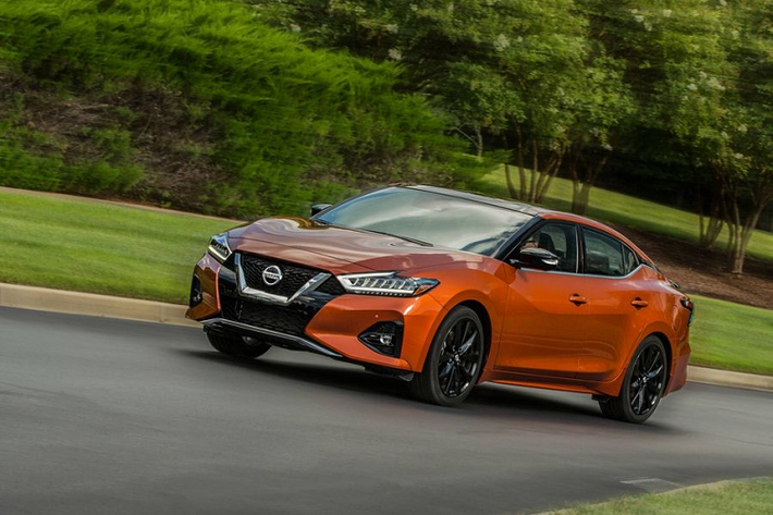 Như vậy, Nissan Maxima 2020 mới đã tăng 300 USD (khoảng 6,9 triệu đồng) so với phiên bản 2019, nhưng bù lại chiếc sedan mới đã có được bộ công nghệ an toàn chủ động Nissan Safety Shield 360 theo tiêu chuẩn.