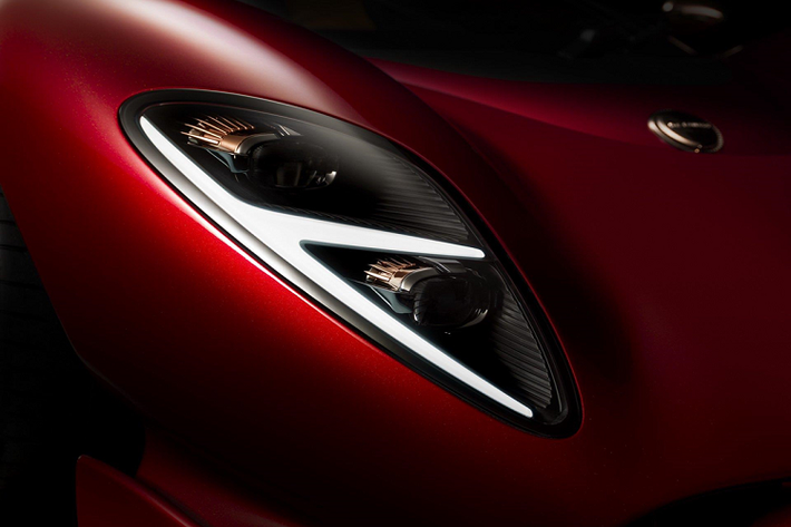 De Tomaso cũng đồng thời cung cấp cho báo giới bản vẽ của P72 nhằm chứng minh siêu xe này không phải sản phẩm sao chép như cáo buộc. Được biết, James Glickenhaus hiện sở hữu Scuderia Cameron Glickenhaus, hãng phát triển siêu xe SCG 003.