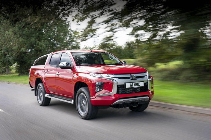 L200 sử dụng động cơ turbo diesel 4 xi-lanh 2.2L mới. Về mặt kỹ thuật, động cơ này có thể được coi là 2.3L vì có dung tích 2.268 cc.