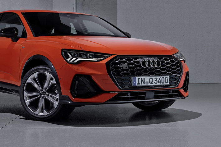 Sau khi ra mắt, Audi sẽ bổ sung thêm một số phiên bản thấp hơn cho động cơ xăng, bản cao cấp hơn cho động cơ diesel với hệ dẫn động AWD.