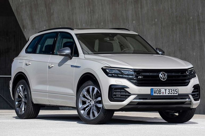 Trải qua 17 năm, mẫu xe SUV Volkswagen Touareg hiện đang là một trong những mẫu xe quan trọng nhất của của hãng xe ôtô đình đám Đức, Touareg được xây dựng tại nhà máy Bratislava.