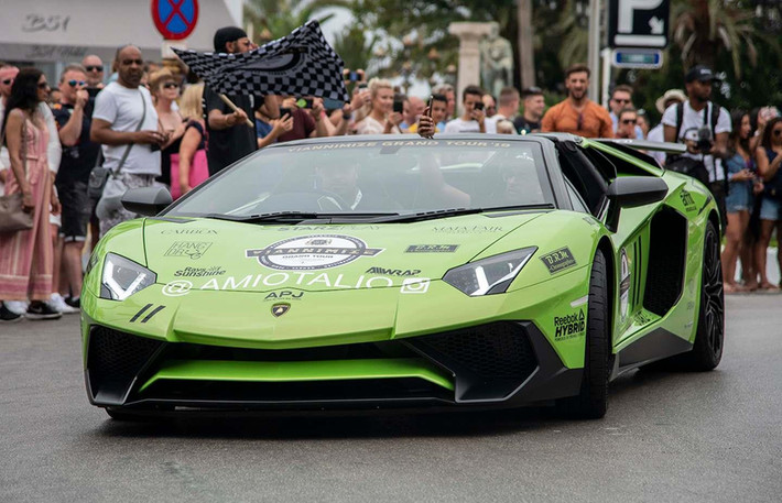 Đội hình Lamborghini ở hành trình năm nay có số lượng khá đông đảo và đa dạng với nhiều bản độ độc đáo.