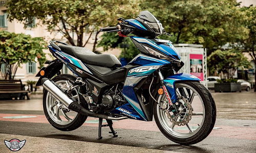 Trong tháng 7 này, Honda Việt Nam đã chính thức ra mắt mẫu xe côn tay Winner thế hệ thứ 2. Không chỉ có tên gọi mới là Winner X, mẫu xe này còn khắc phục được điểm bị chê nhiều ở thế hệ Honda Winner 150.