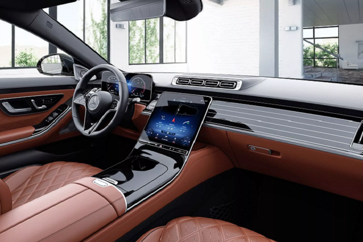 Quan sát các thông số ở trên có thể dự đoán Mercedes-Benz S-Class 2021 mới sẽ về Việt Nam là chiếc S 450 4Matic dùng động cơ 3.0l - 367hp - 500Nm đi kèm với hộp số 9 cấp 9G-TRONIC.