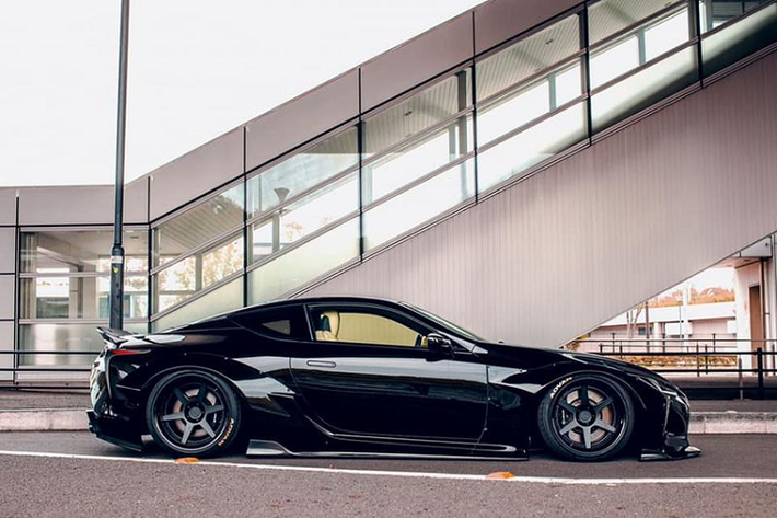 Tuy nhiên, Liberty Walk thì ngược lại, "lò độ" danh tiếng này luôn muốn thử sức với những "ca khó".