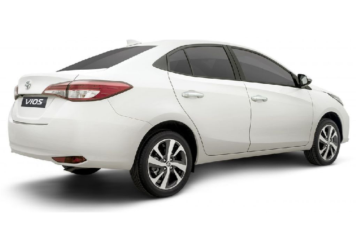 Về truyền động, Toyota Vios 2021 dành cho thị trường Việt Nam dự kiến tiếp tục sử dụng động cơ như bản hiện tại, loại 4 xy-lanh 1.5L với công suất 107 mã lực/140 Nm mô-men xoắn. Đi kèm với đó là trang bị hộp số tự động CVT hoặc số sàn. Mức giá xe Toyota Vios 2021 tại Việt Nam hiện chưa được công bố cụ thể.