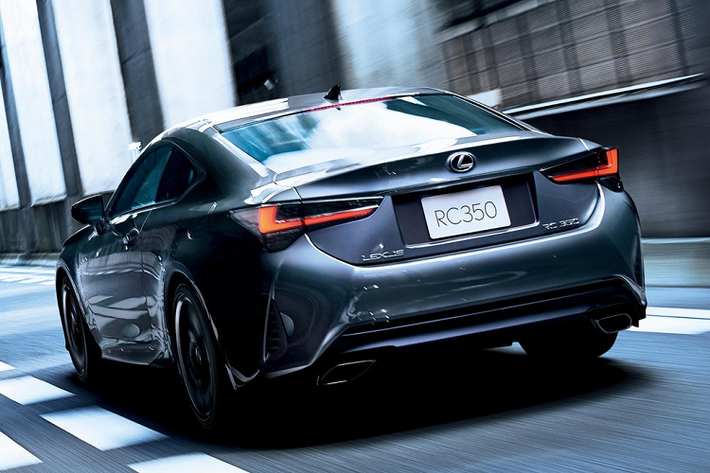 Vào thời điểm mà nhiều nhà sản xuất ôtô dần từ bỏ sedan và coupe để chuyển sang crossover, Lexus vẫn duy trì dòng xe này. Bên cạnh đó, hãng dự kiến cho ra mắt RC facelift vào năm 2024, một thông tin vui đối với tín đồ xe thể thao.