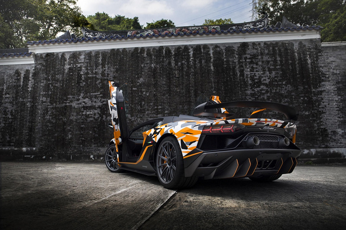Mẫu siêu xe Lamborghini độc nhất này đã có chủ sở hữu. Xe sẽ được trưng bày tại một showroom siêu xe tại Hong Kong từ ngày 4/11.