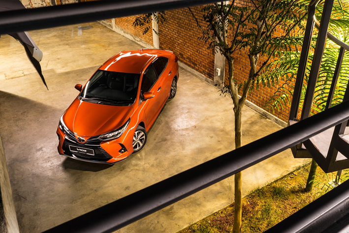 Với việc ra mắt tại Malaysia, thời gian Vios facelift được mang về Việt Nam không còn xa. Tại Việt Nam, Vios là mẫu xe dẫn đầu nhóm xe hạng B về doanh số và cũng là mẫu xe bán chạy nhất của toàn thị trường. Do đó, để duy trì sức hút của Vios, Toyota Việt Nam sẽ mang mẫu xe này về sớm nhất có thể để cạnh tranh với Hyundai Accent, Honda City, Mazda2, Suzuki Ciaz, Mitsubishi Attrage hay Kia Soluto.