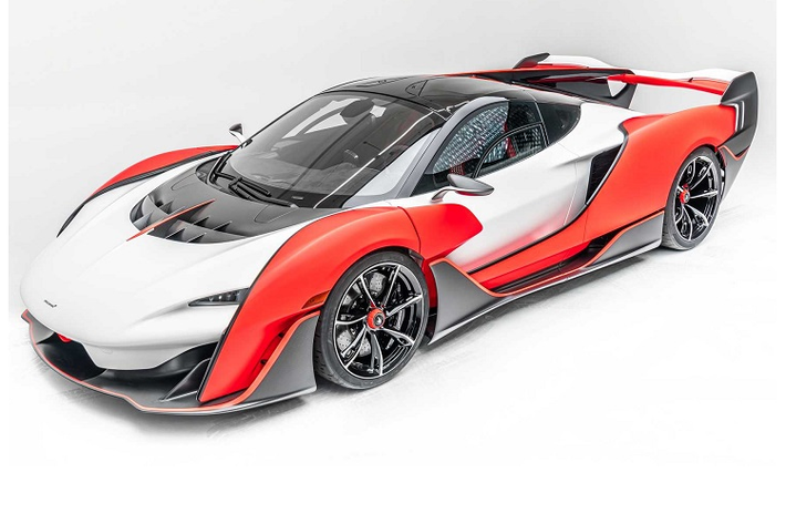 Kể từ thời điểm giới thiệu lần đầu cho đến nay, McLaren luôn giữ trạng thái im lặng với những thông tin liên quan đến siêu xe Sabre. Tuy nhiên, người hâm mộ mới đây đã có một cái nhìn toàn diện hơn về siêu xe McLaren Sabre khi chiếc xe đầu tiên được giao đến tay khách hàng bởi đại lý McLaren Beverly Hills.