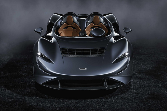 Cùng với McLaren P1, Senna và Speedtail, McLaren Elva thuộc dòng sản phẩm Ultimate của hãng siêu xe Anh quốc. Chỉ với 149 chiếc được sản xuất, siêu xe này là một trong những chiếc McLaren hiếm nhất thế giới.