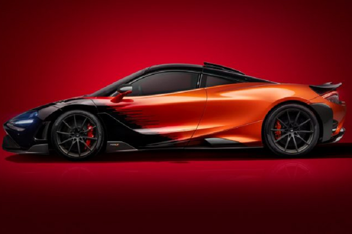 Siêu xe McLaren 765LT Strata được biết đến với những đường nét thiết kế mềm mại mang đậm tính khí động học thừa hưởng từ mẫu xe “đắt khách” 720S. Tuy nhiên, trên chiếc Strata này, vẻ đẹp không chỉ nằm ở những đường nét thiết kế hiện đại mà còn là phong cách phối màu ngoại thất mới được thực hiện bởi bộ phận MSO. Đây chính là thành quả của việc ứng dụng, kết hợp các kỹ thuật sơn sáng tạo và phức tạp chưa từng có.