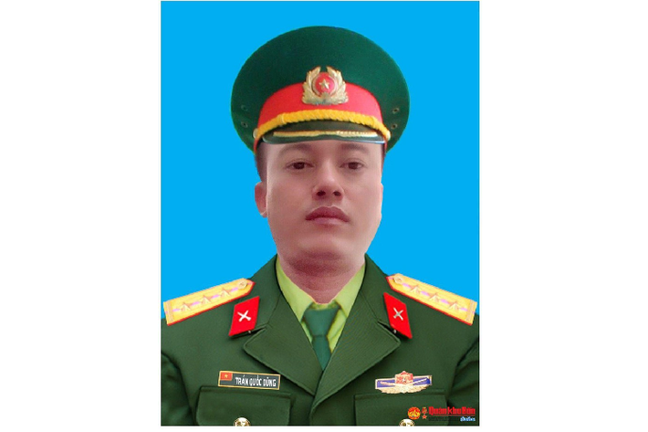 Thượng úy quân nhân chuyên nghiệp, liệt sĩ Trần Quốc Dũng (SN 1984), Nhân viên Nấu ăn, Phòng Tham mưu - Kế hoạch. Quê quán: Cẩm Vĩnh, Cẩm Xuyên, Hà Tĩnh. Huân chương Bảo vệ Tổ quốc hạng Ba; Huy chương Chiến sỹ vẻ vang hạng Nhất, Nhì, Ba. Lễ an táng tổ chức vào ngày 24/10/2020 tại Nghĩa trang Liệt sĩ huyện Thạch Hà, tỉnh Hà Tĩnh.