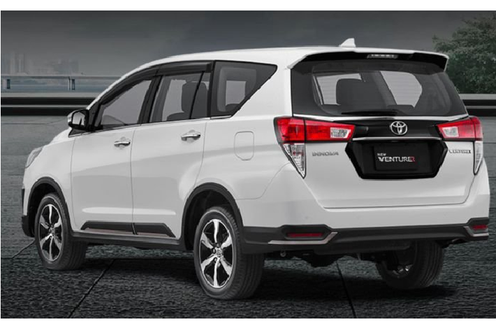 Động cơ xăng cho công suất 137 mã lực tại vòng tua 5.600 vòng/phút và mô-men xoắn 183 Nm tại vòng tua 4.000 vòng/phút. Trong khi đó, biến thể động cơ diesel cho công suất 147 mã lực tại vòng tua 3.400 vòng/phút và mô-men xoắn 342 Nm ở dải vòng tua 1.200-2.800 vòng/phút khi kết hợp với hộp số sàn.