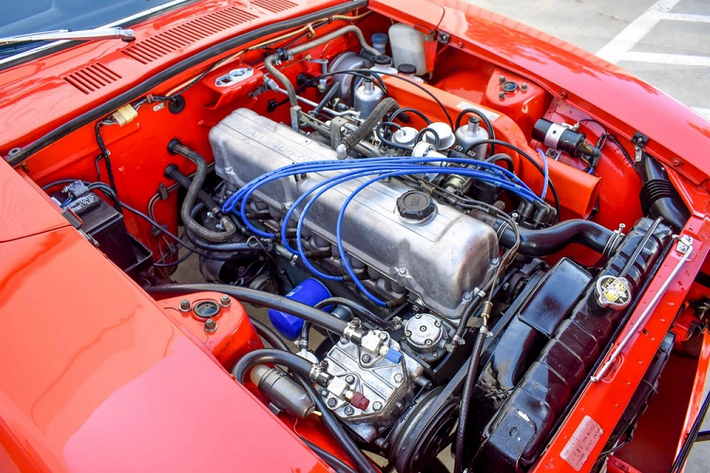 Hệ thống máy móc dưới gầm của chiếc Datsun 240Z 1971