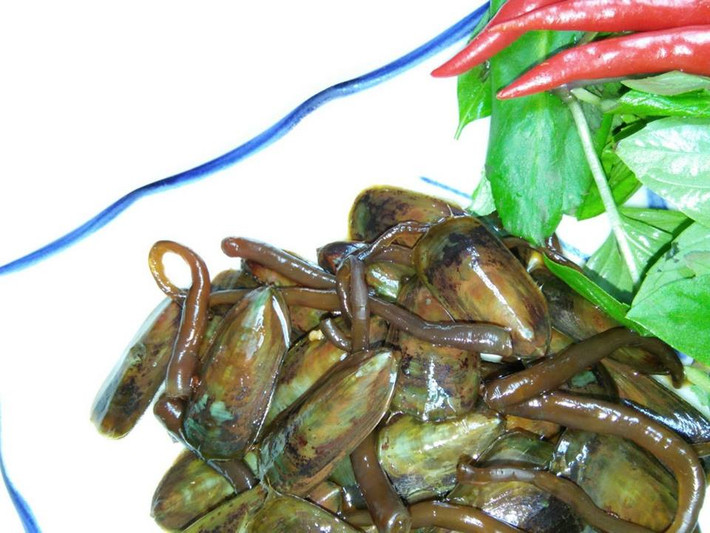 Ốc tài xỉu xào sả ớt, ốc tài xỉu nướng mỡ hành,… là những món ăn được chế biến từ ốc tài xỉu rất được ưa chuộng ở nước ta. (Ảnh Amazonaws)